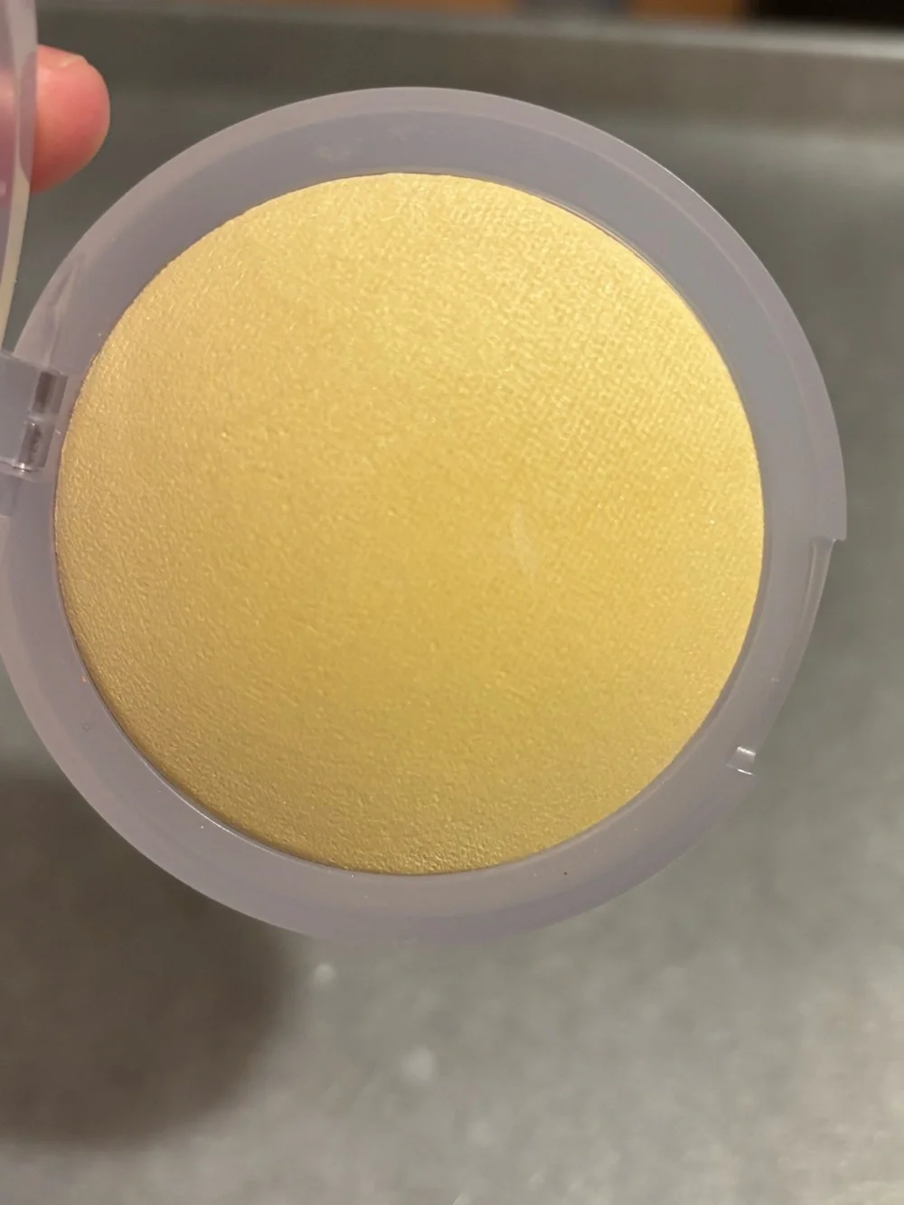 Kosas Cloud Set Baked Setting & Smoothing Powder - Buttery Yellow Box